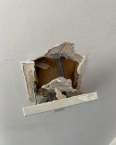 Loose fitted light switch