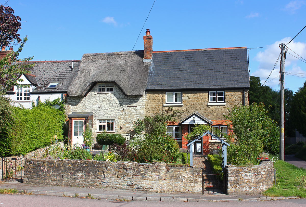 Homes in Wanborough