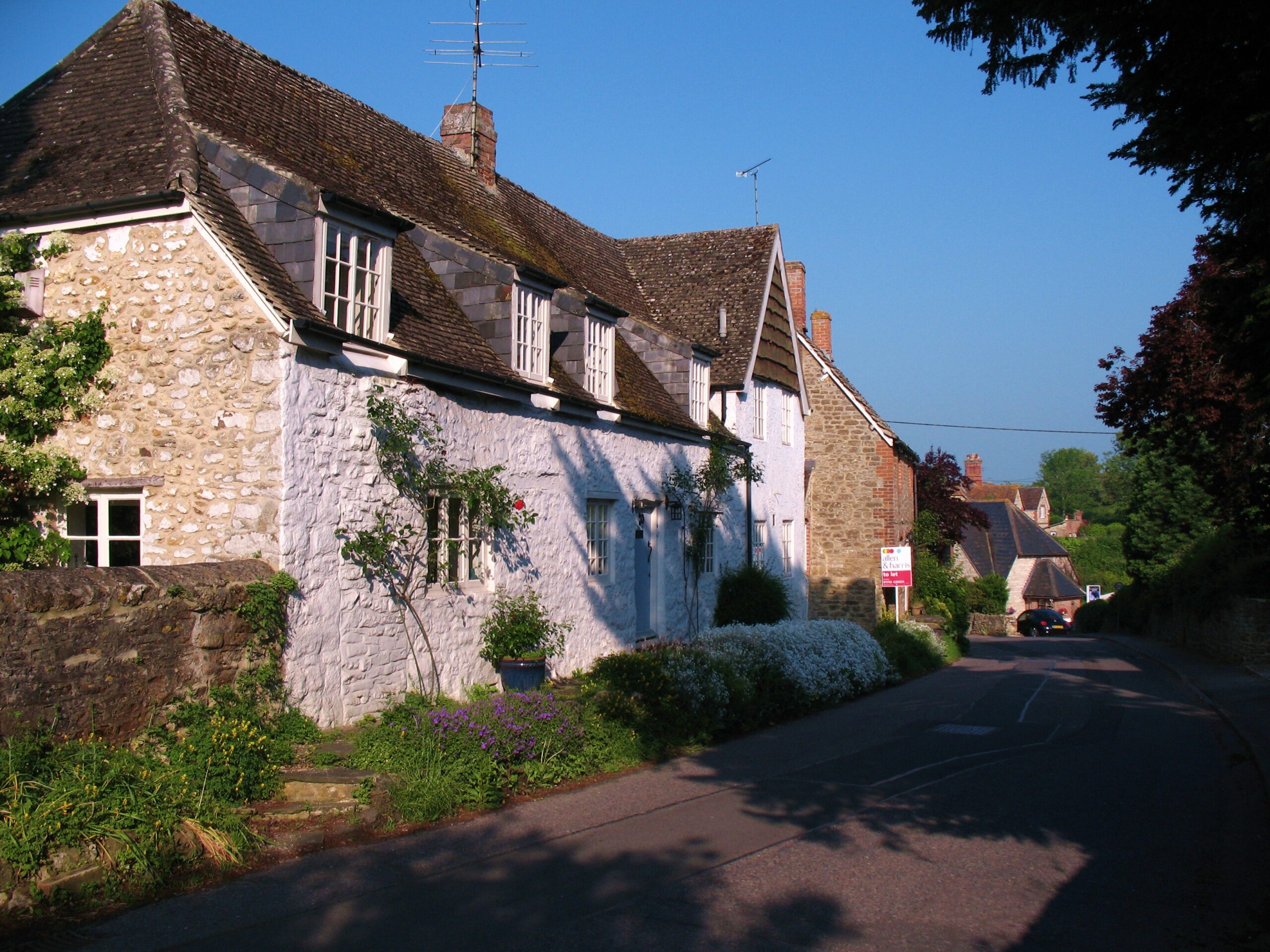 Village houses in Hannington